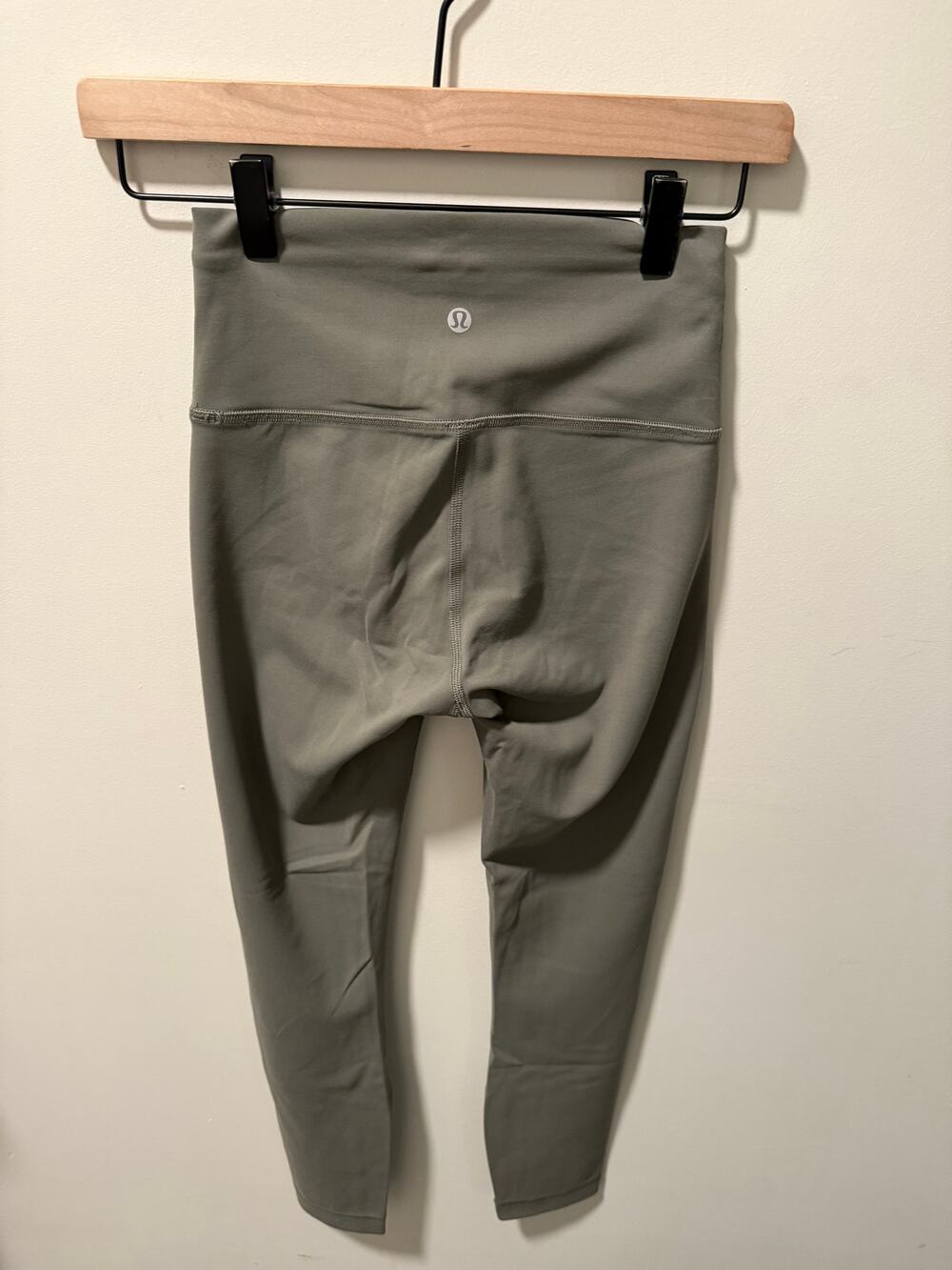 Lululemon Wunder Train High‑Rise Tight 25” Everlux Size 4 Grey Sage